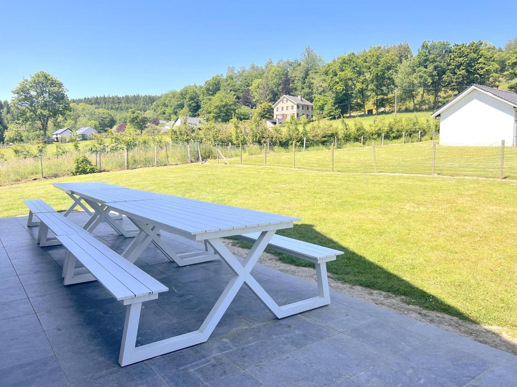 Sur Les Thiers Villa Lierneux Exteriör bild